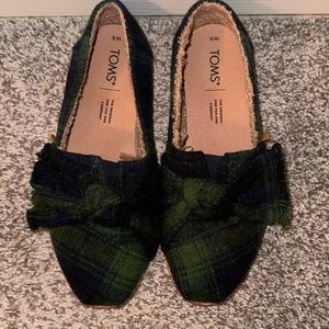 Plaid Alpargata Toms with Bow